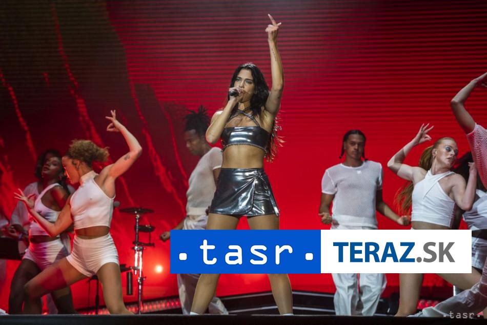 Britska spevacka Dua Lipa ziskala obcianstvo v Kosove