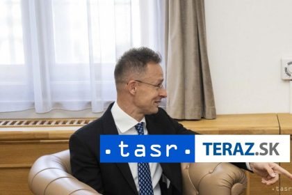 Szijjarto Madarsko ponuklo hostit rokovania Ukrajiny a Ruska