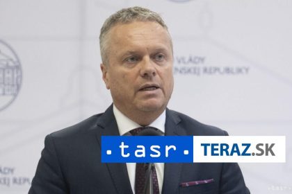 Poslanci zacali rokovanie o novele vodneho zakona vystupil aj sef NKU