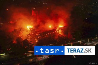 V Nepale sa snazia obnovit poriadok po protestoch
