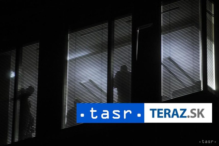 V nemeckej podozrivej extremistickej skupine boli vojaci a policajt