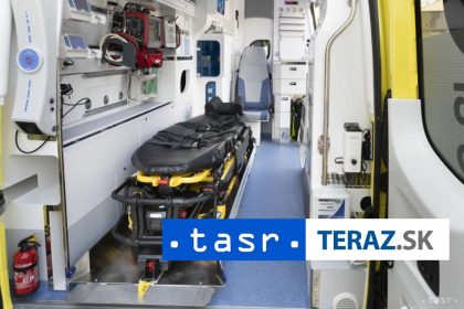 ZRUTILA SA NA NICH STRECHA Pri nehode sa zranili dve osoby