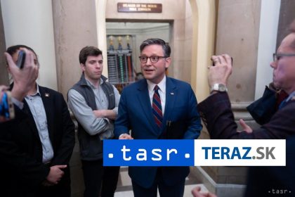 Johnson Zmena ustavy pre Trumpovu kandidaturu potrva dlho