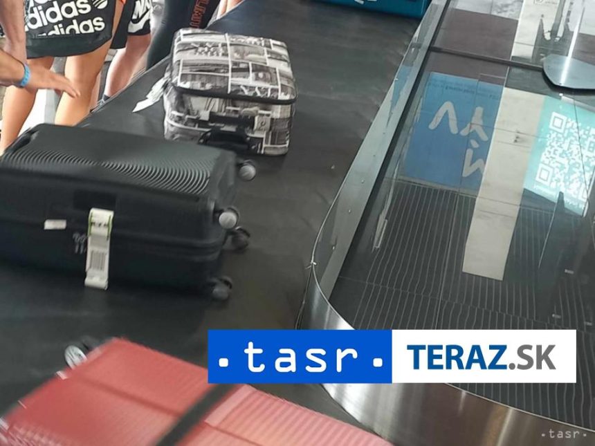 Litva opat uzavrela letisko vo Vilniuse a hranice s Bieloruskom