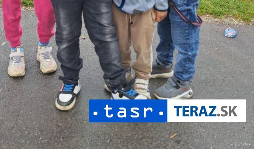 Mali byt sexualne zneuzivane Zachranili 17 deti zo sekty
