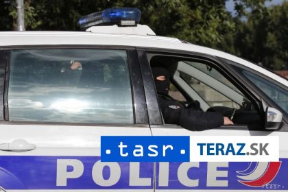 Muz vo Francuzsku vrazil autom do chodcov krical Allahu akbar