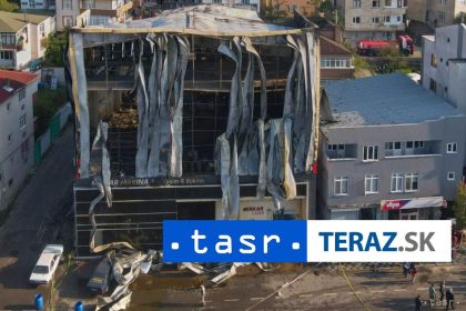 V Turecku su medzi obetami poziaru v sklade aj dve tinedzerky