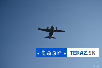 Nehodu vojenskeho lietadla v Rusku neprezil nikto