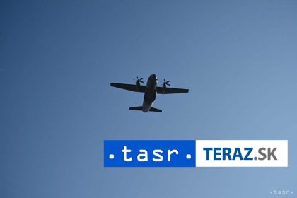 Nehodu vojenskeho lietadla v Rusku neprezil nikto