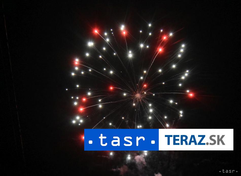 VELKY ULOVOK Policia zaistila tri tony pyrotechniky