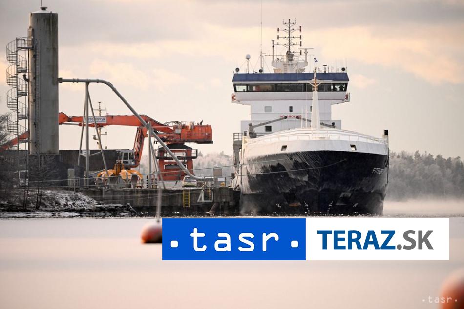 Lod zadrzana po poskodeni kabla prevazala rusku ocel sankcionovanu EU