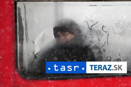 Snezenie a mrazy v Europe rusili lety
