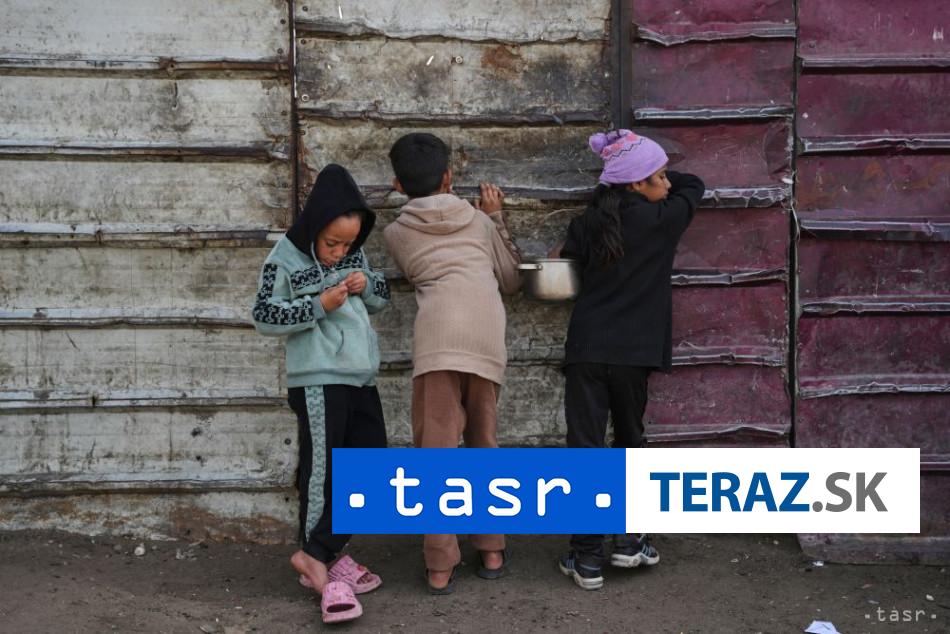 UNICEF priviezol do Pasma Gazy vytvarne potreby pre deti