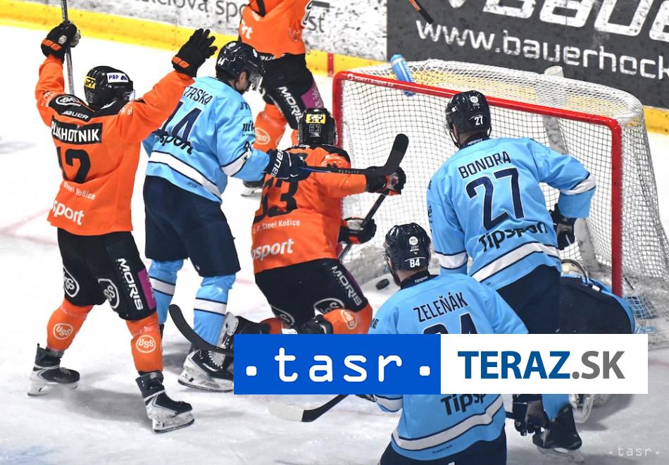 Hokejisti Kosic porazili Slovan 3 1 v shagri 44 kola