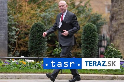 Britsky minister obrany Dve iranske rakety smerovali k Cypru