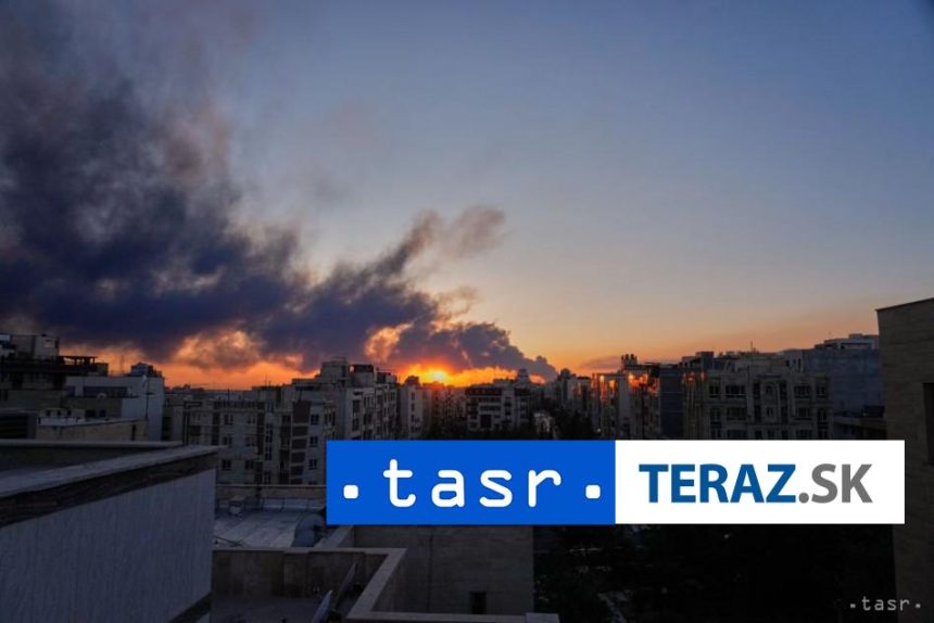 Iran a Izrael pokracovali vo vzajomnych utokoch