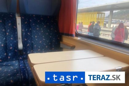 Podozrive tasky urady zastavili dopravu na stanici midi v bruseli