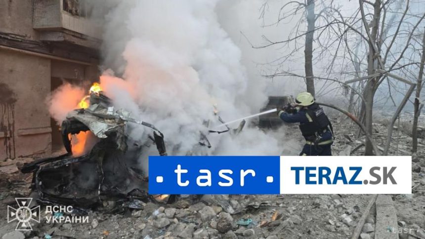 Ukrajina Dronovy utok Moskvy si v Charkove vyzadal sest zranenych