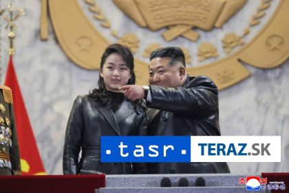 Vodca KLDR Kim spolu s dcerou dohliadal na test viacnasobnych raketovych odpalovacov