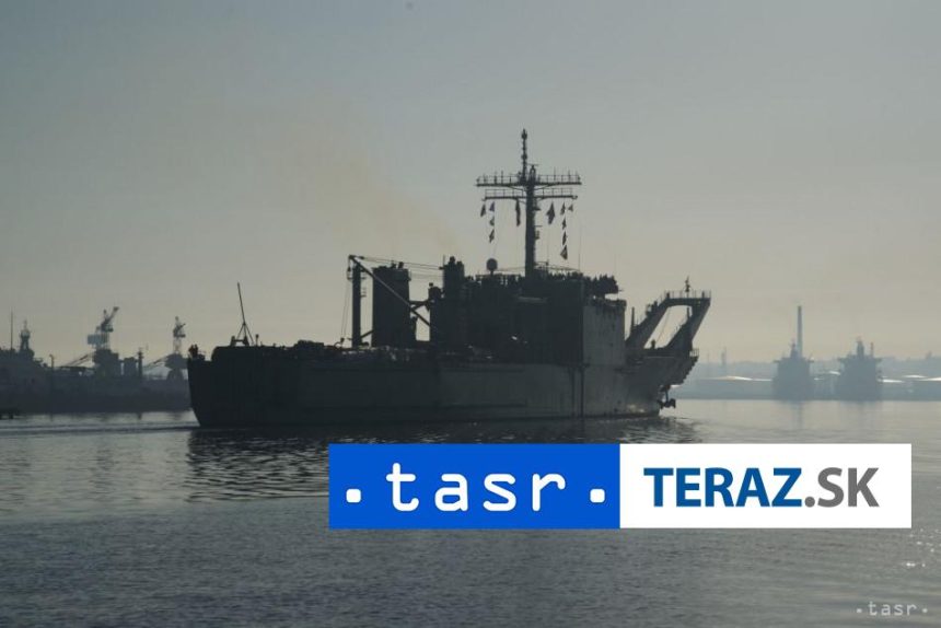 zdroj afp eu posilni misiu v cervenom mori francuzskymi lodami
