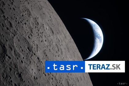 OBRAZOM Takto misia Artemis 2 zaznamenala Zem pri prelete okolo Mesiaca