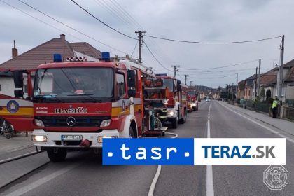 RODINNY DOM V PLAMENOCH Ohen sa rozsiril na dalsie objekty v Hradisti
