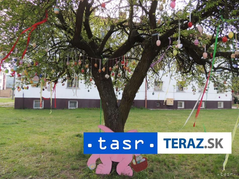 VELKONOCNA TRAGEDIA Pri hladani vajicok zomrelo dietatko