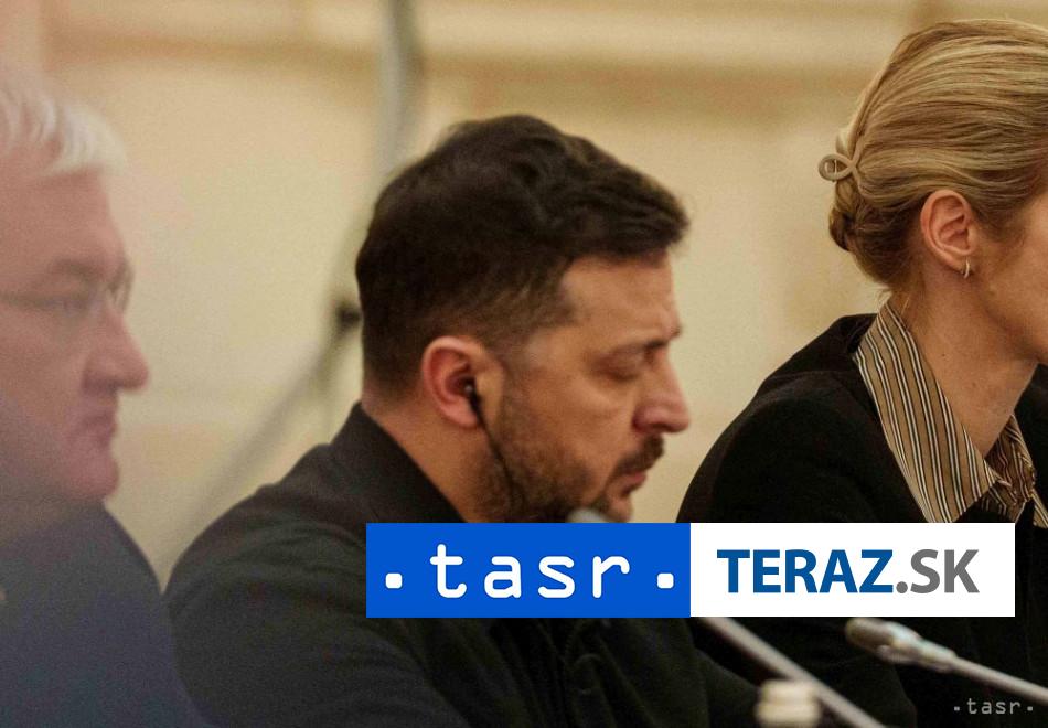 Zelenskyj sa rozpraval s vyslancami Trumpa o zarukach a navrhu primeria