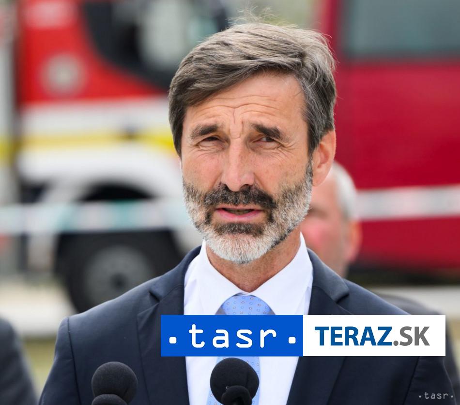 Blanar veri ze EU sa zapoji do procesu o mieri na Ukrajine ako partner
