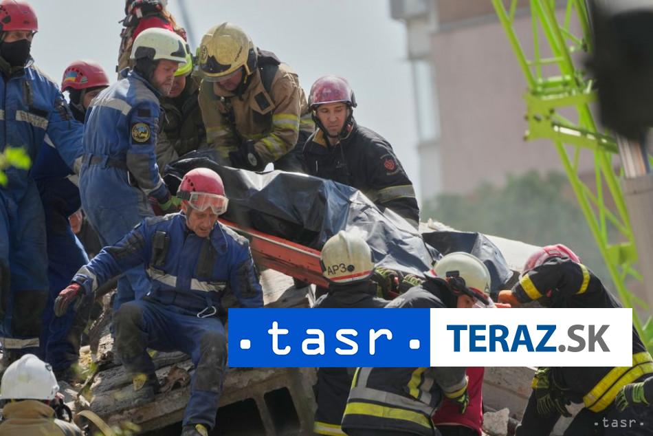 Ukraina v noci celila ruskym utokom v Odense a Dnipre hlasia poziare