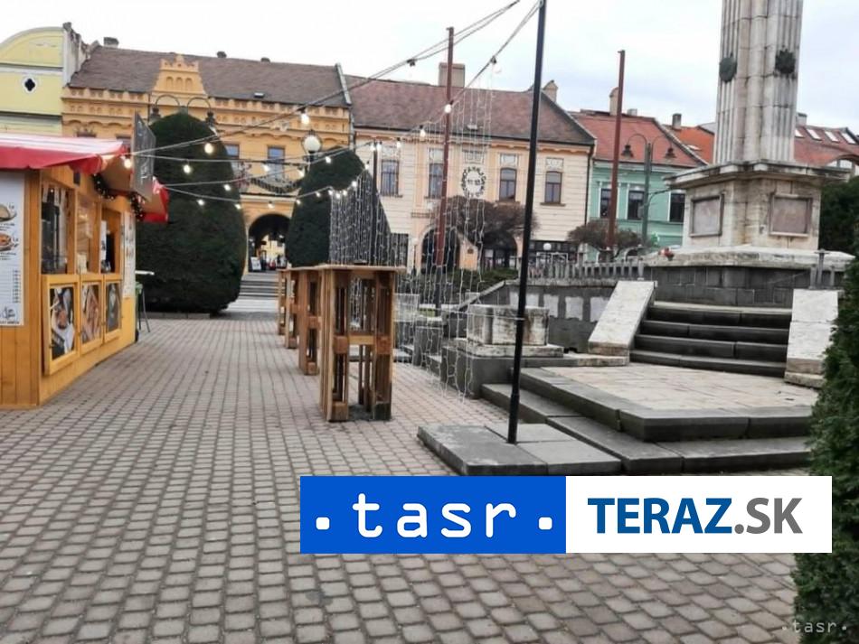Presov dostal pokutu za povolenie umiestnenia stanku pri pamtniku