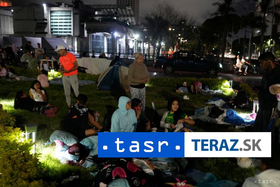Venezuela Zachranari nadalej prehladavaju trosky po zemetraseniach