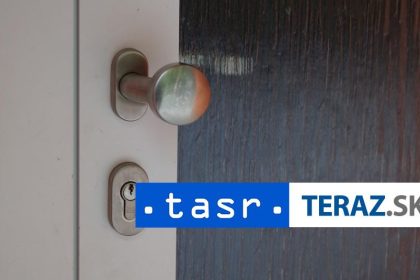 Cesky poslanec je podozrivy z tyrania policia ho vykazala z bytu