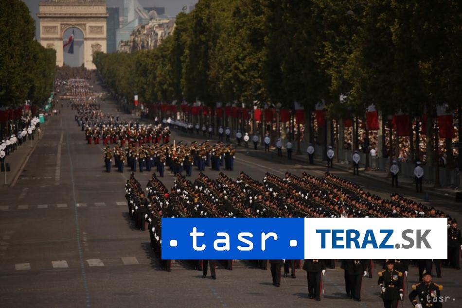 Den dobytiabastily francuzi usporiadali najvacsiu paradnu prehliadku v historii