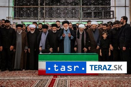Iransky najvyssi vodca slubils pomstu za smrt svojho otca
