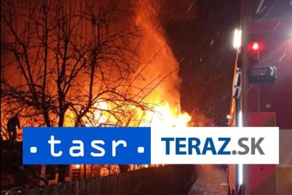 Pri poziare v bytovom dome zahynuli dvaja ludia dalsi su nezvestni