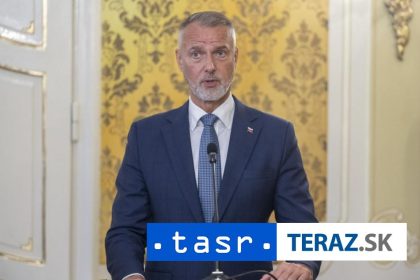 R Rasi Samosprava je ludom najblizsia je to zaklad demokracie