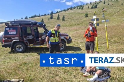 Zranila si clenok zachranari pomahali turistke vo Velkej Fatre