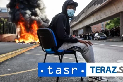 Počas študentských protestov vo Francúzsku zadržali takmer 2000 ľudí